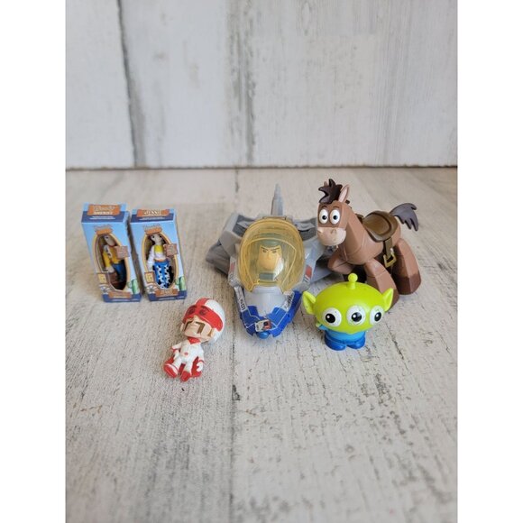 Pixar bullseye Jessie Woody alien play set toy figure variety - Picture 1 of 6
